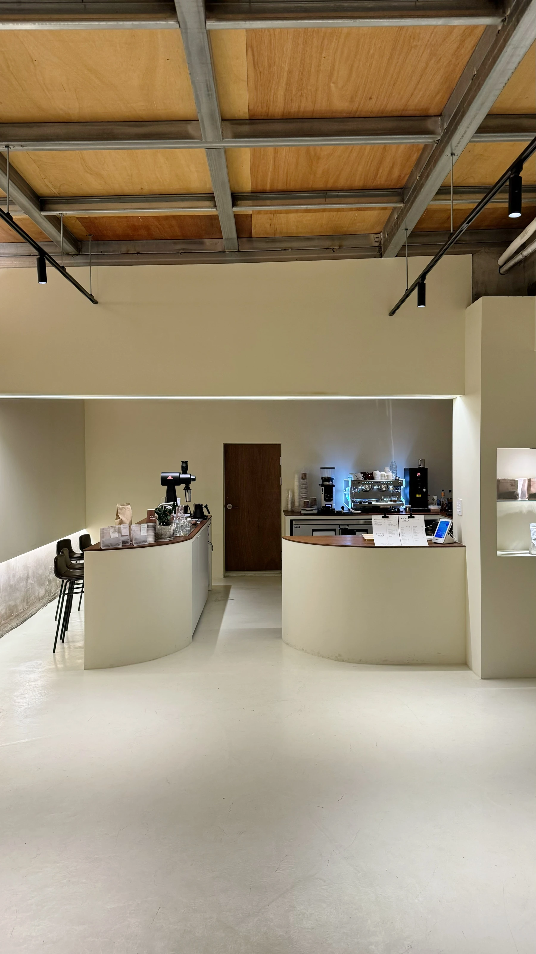 ratel coffee 공간 사진 02